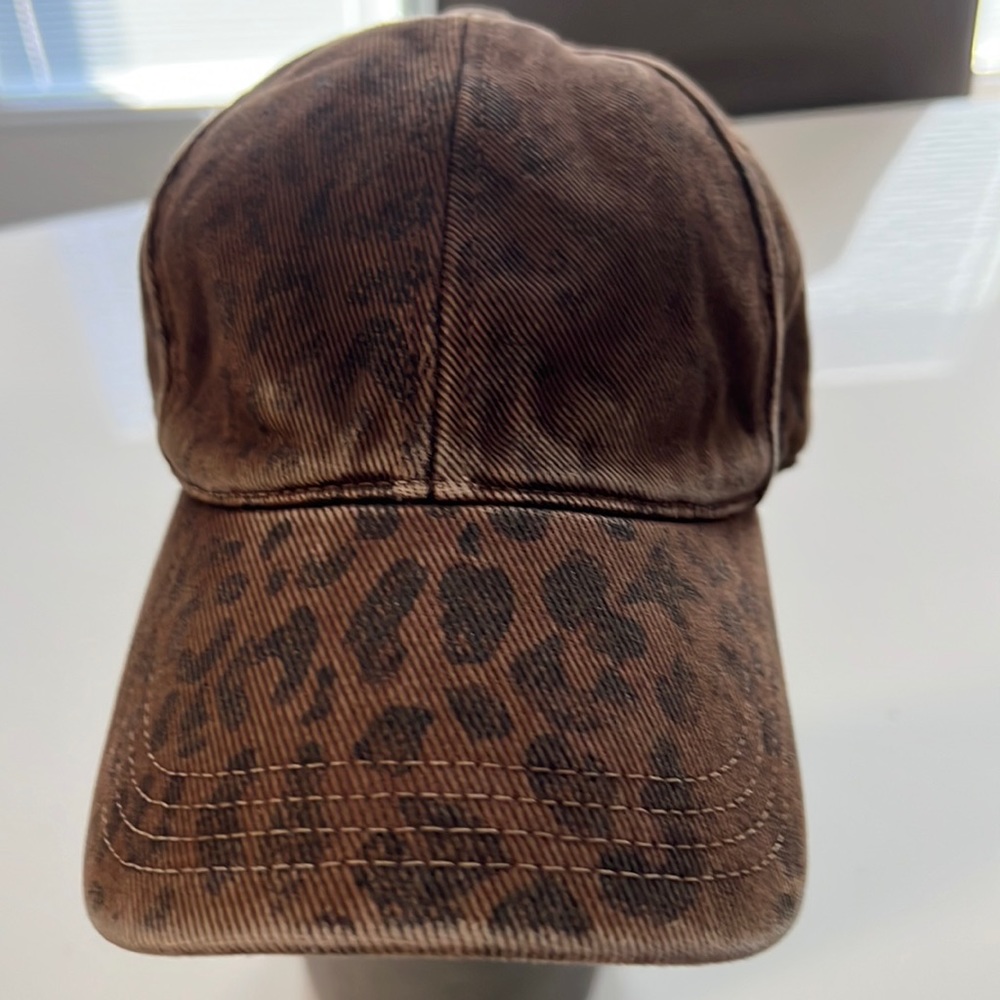Golden Goose leopard hat